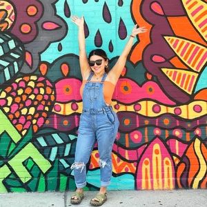 Meet your Posher, Angela